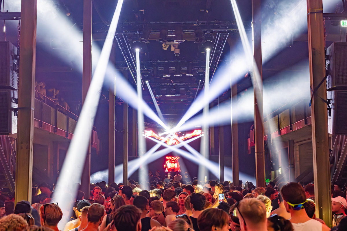 Loading... just a sec